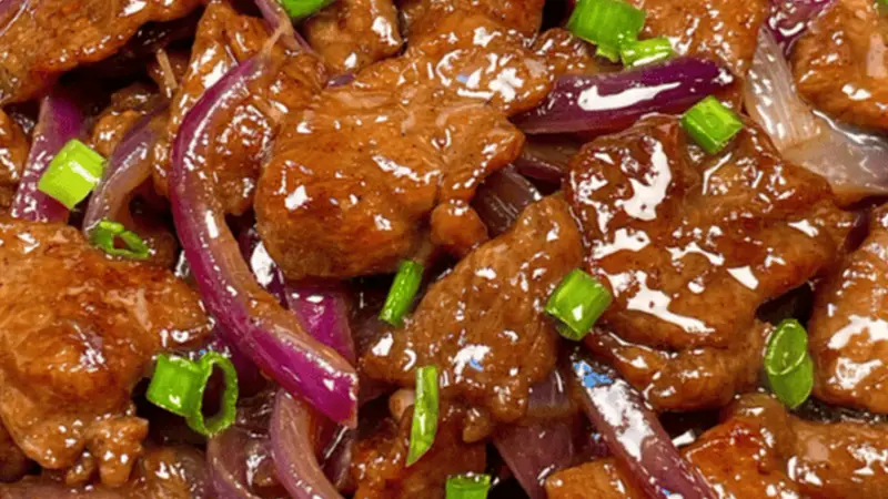 洋葱炒牛肉：鲜香入味的家常下饭菜