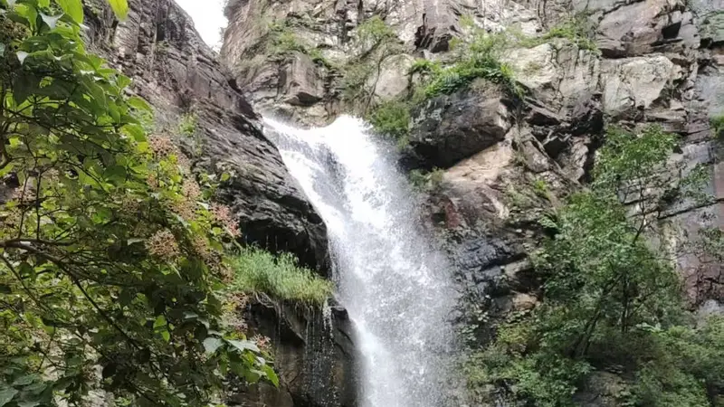 2026年门头沟周边旅游景区推荐：双龙峡凭何领跑京西亲子游