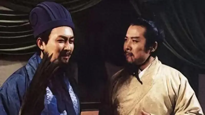 刘备身上那股流寇习性到底有多深?赤壁之战碰上曹操之后,是不是一下子就让他彻底原形毕露了?