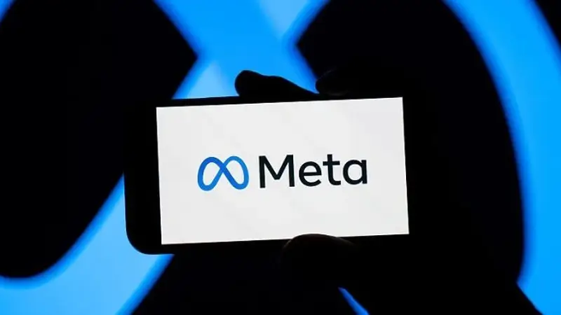 小扎预告个人智能体，Meta一夜蒸发7800亿