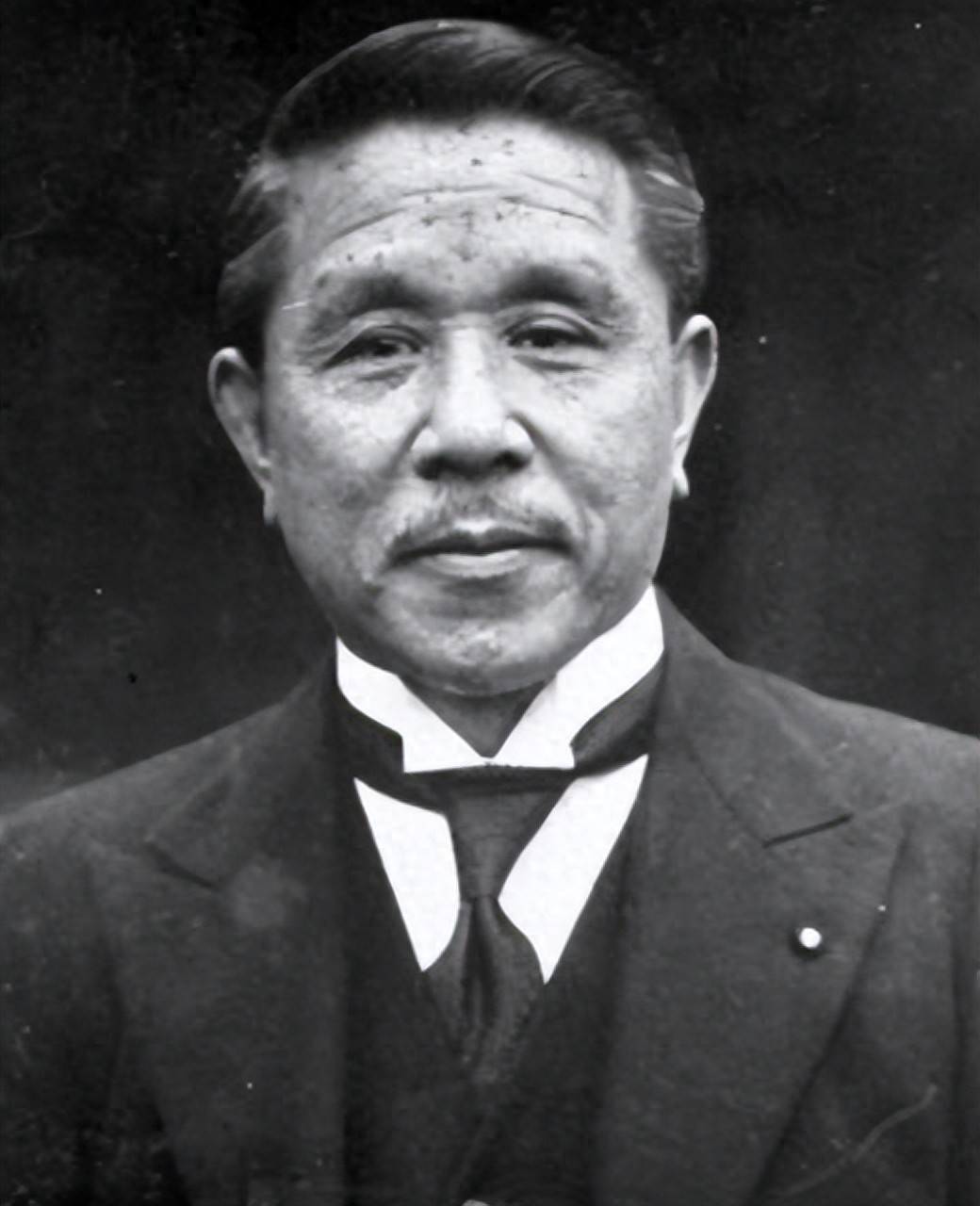 二战时期，日本为什么宁愿和美国开战，也不愿意招惹苏联？