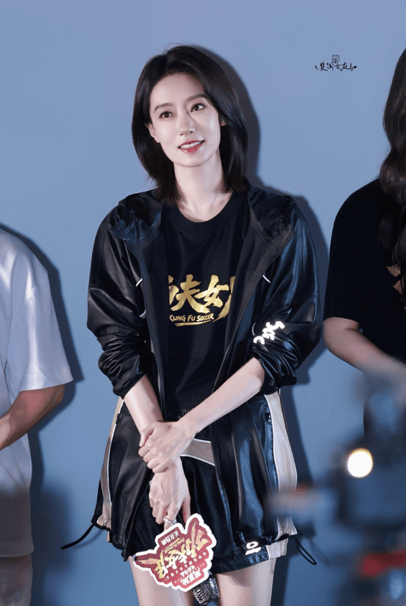 功夫女足热映中，张小斐御姐气场，高级、高智的女性美扑面而来