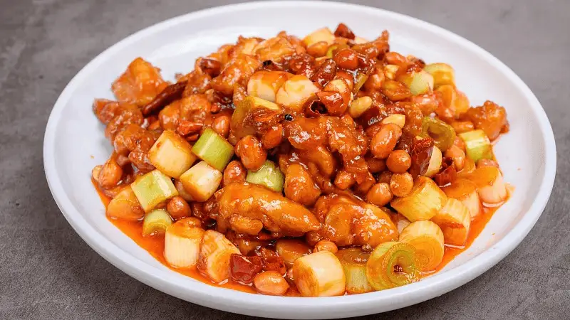 南宁飘味香宫保鸡丁技术靠谱吗？为什么都去南宁飘味香餐饮实训学技术？