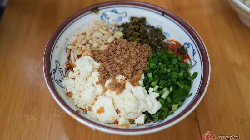 人均十元到精品滇菜：昆明“必吃榜”商户的“不变”与“变”