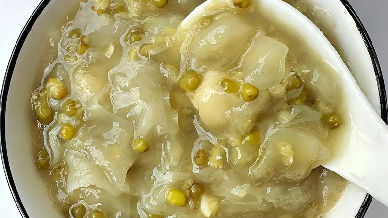 夏天多喝这碗汤解暑又清凉，食材简单做法易，快来试试吧