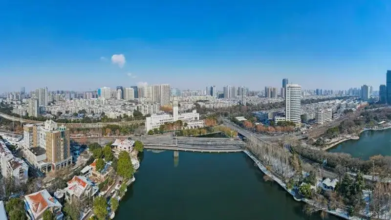 合肥古城文脉滋养下的长鑫，明日启航城芯智造新征程