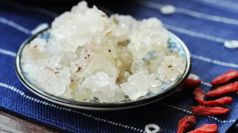 夏天蒸小笼包，这个素馅可劲吃，咬一口，满嘴鲜香