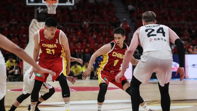 陷入绝境！中国男篮遭霍金森打爆 末轮不胜将无缘世界杯