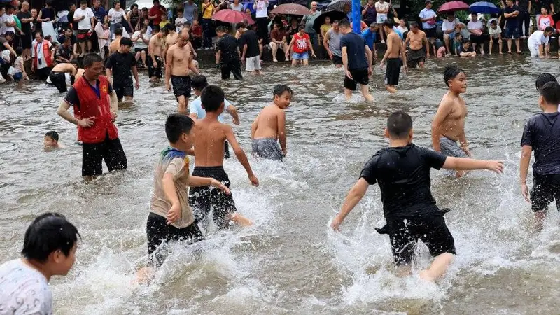 苗寨六月六，闹鱼庆丰收：融安大袍夏日狂欢