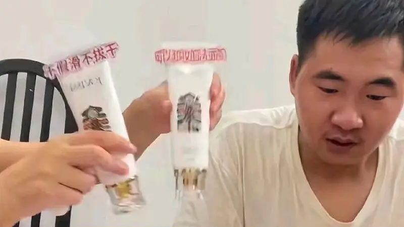 河南洛阳28岁产妇羊水栓塞去世后续,没妈的孩子满月了