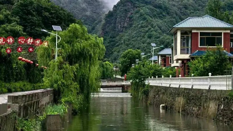 承德兴隆红河漂流、兴隆山、诗上庄榆溪小筑，一次串起三条热门路线