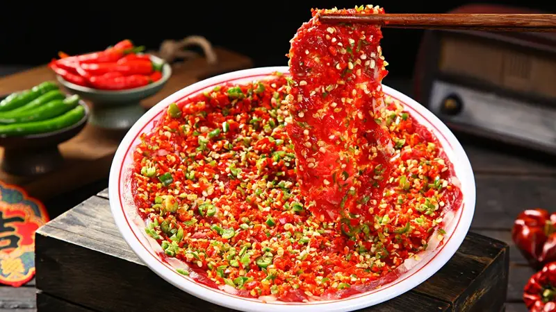 昆明古城烟火里的地道风味 水巷子火锅守着渝味与鲜气暖透人心