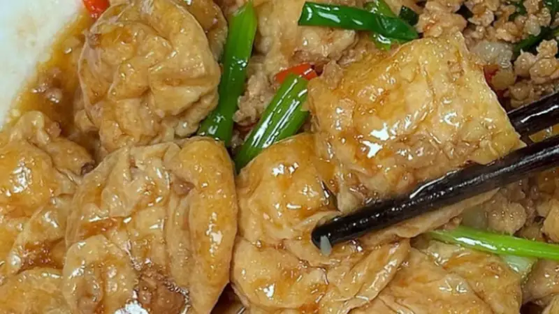 浓油赤酱赣味硬菜，豆泡吸汁五花肉酥烂超下饭