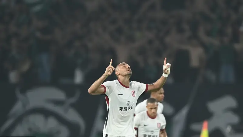 让2追3！中超-费利佩双响拜合拉木绝杀 蓉城3-2浙江终结6轮不胜