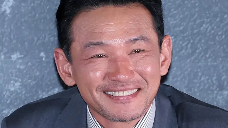 55岁黄政民戒酒一年判若两人，网友：像年轻了10岁