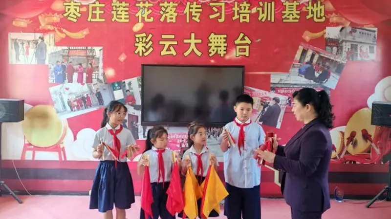 乡音启新篇：枣庄市市中区齐村镇三维发力推动移风易俗入民心