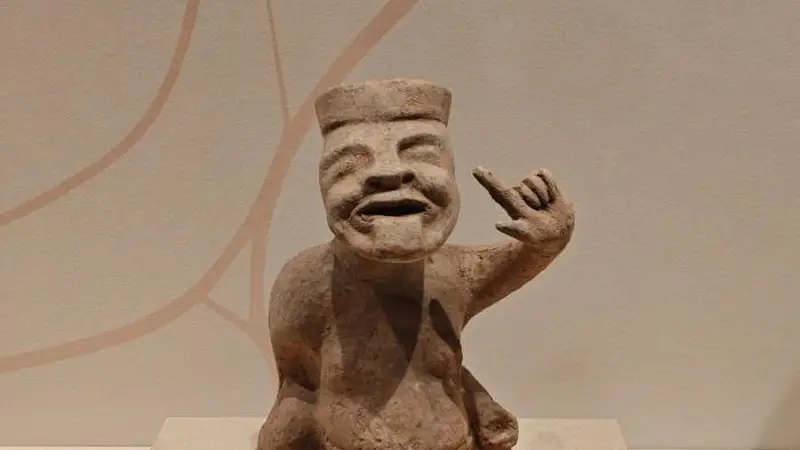 辽博年度“微笑”特展启幕 多件国宝级文物亮相