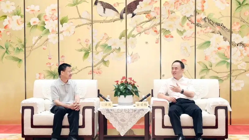 徐州市委书记宋乐伟会见王计兵
