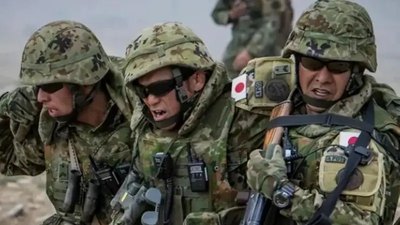 和平宪法沦为废纸！日本亮出“权杖”导弹，西南诸岛正沦为“反舰炮阵地”