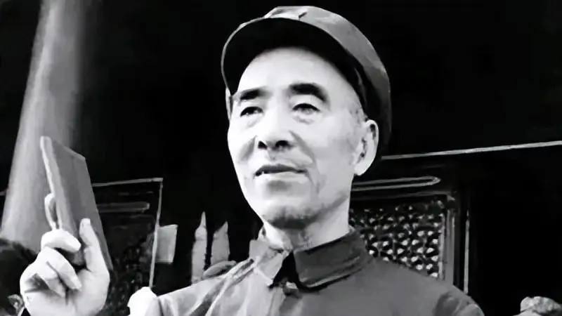 彭德怀庐山被批判，为何一野的将领噤若寒蝉，鸣冤的都是四野的人