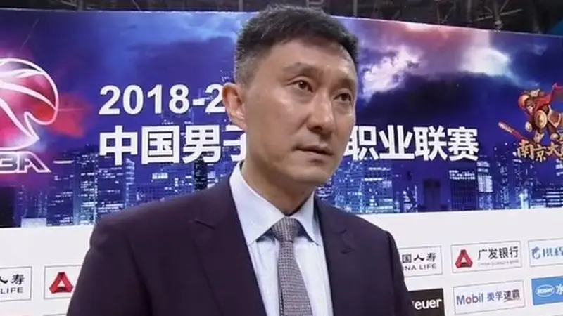 古城东莞的篮球叙事里,宏远的遗憾与坚守引来了投资人的沉凝思考