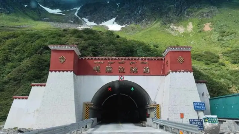 砸下1.2万亿，爆改3个三峡！西藏夺命公路墨脱公路为何一定要修？