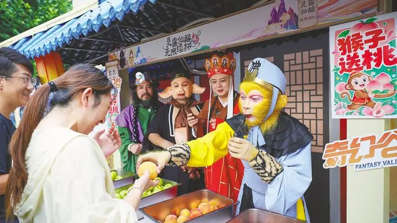 “唐僧师徒”推介谷城鲜桃、香梨