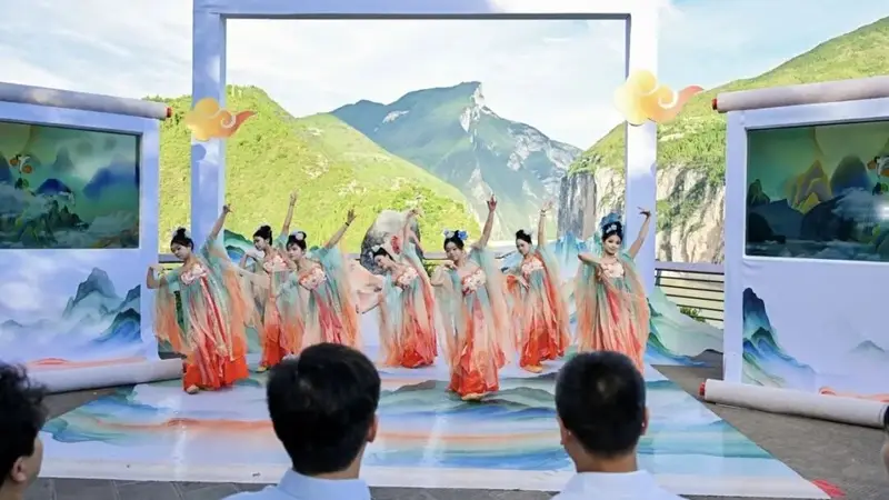 “壮美长江·诗画三峡”精品线路推介活动在奉节落幕