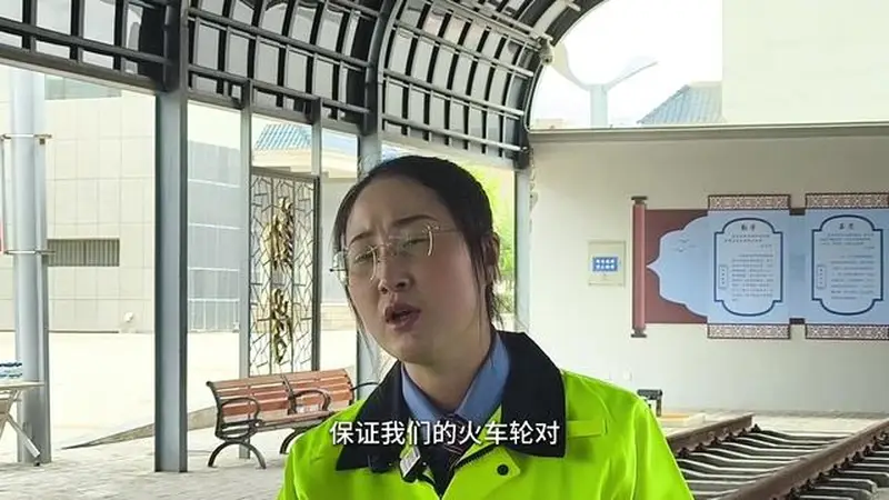 古城格尔木的高原天路二十年 绽放心细如发的文艺巾帼微光