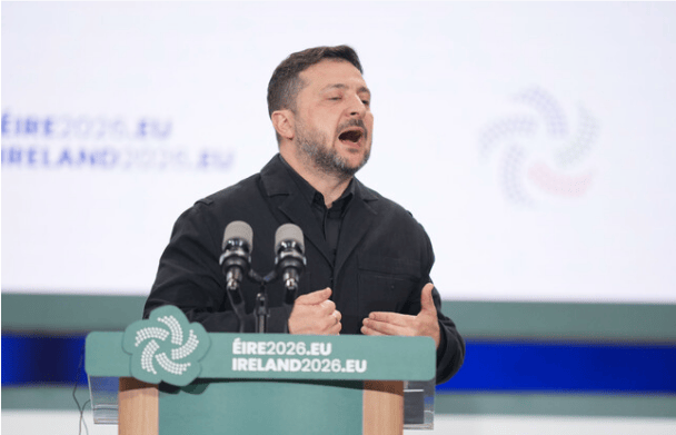 外媒：情报显示俄军准备发动大规模袭击，泽连斯基紧急中断出访返回基辅