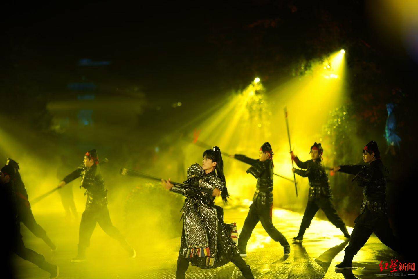 “都江·夜堰”正式售票营业，推出暑期“重游”专属福利