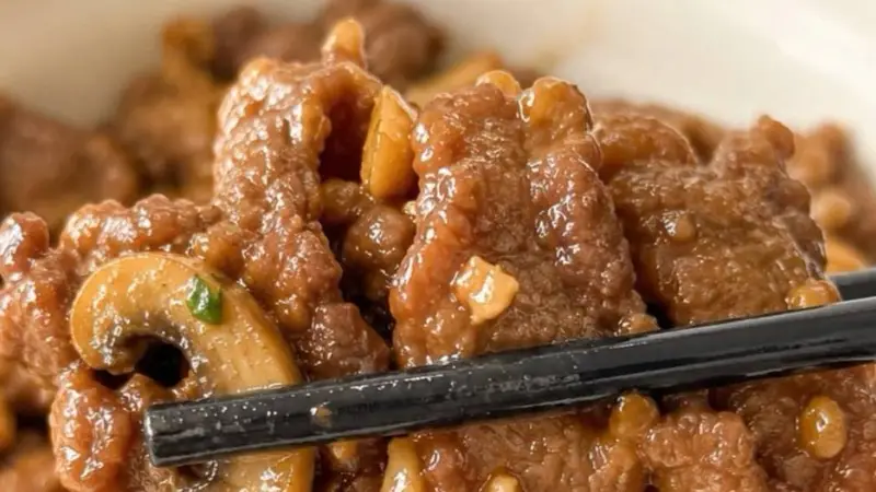 牛肉别总爆炒了！和这“山珍”一搭，嫩滑多汁，米饭遭了殃！