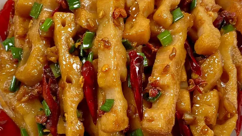 酸辣藕丝怎么做才脆爽？秘诀全在这里！