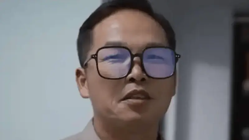 Bin父亲小号被扒嘲讽viper太菜,还关注knight黑粉引争议