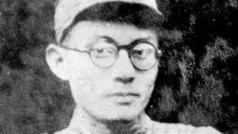 国军少将逃往台湾途中被俘,说出暗语,中央军委急电:速送北平