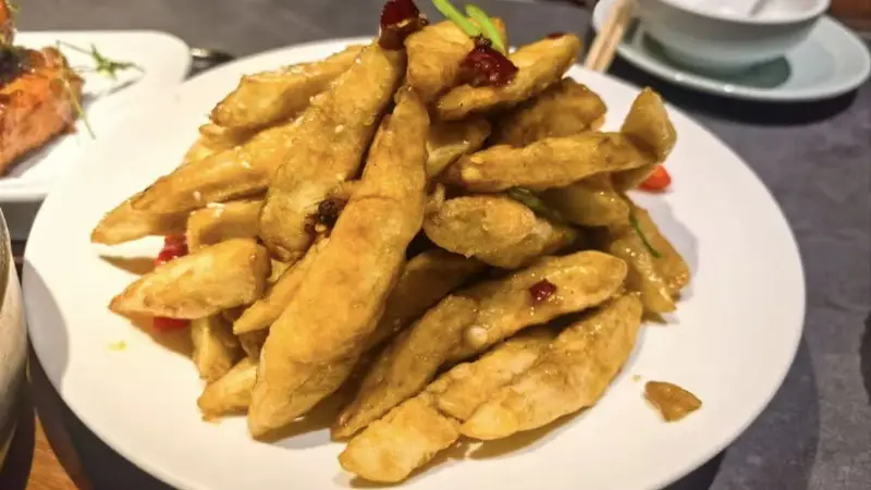 淄博这座古城里的百年鲁菜匠心 这份藏在烟火里的正宗美味选品指南