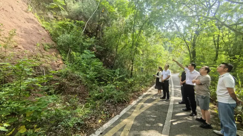 古城文旅景区筑牢汛期安全防线 多部门联动排查隐患织密防护网
