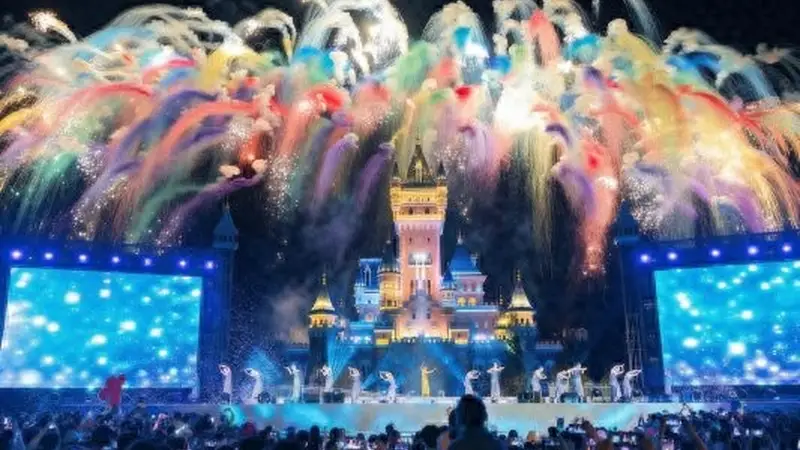 烟花五天连放、心愿气球放飞，青岛方特“音浪潮玩季”七夕甜蜜加码！