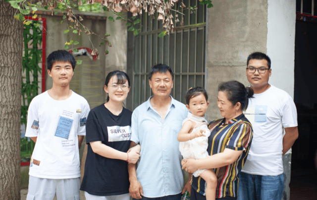 外卖小哥王计兵，获鲁迅文学奖