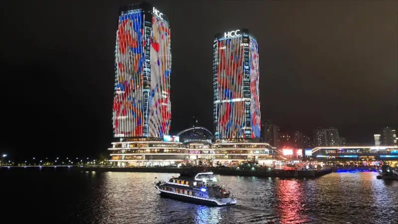 2026带孩子去三亚必看：身份证和户口本到底该带哪个？