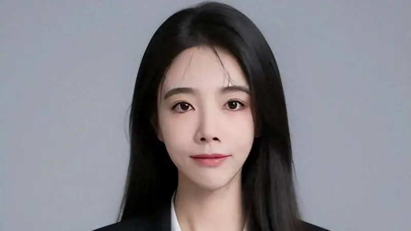 90后高校教师用科普式讲解掀起AI学习风潮 古都校园里的知识快答者引热议