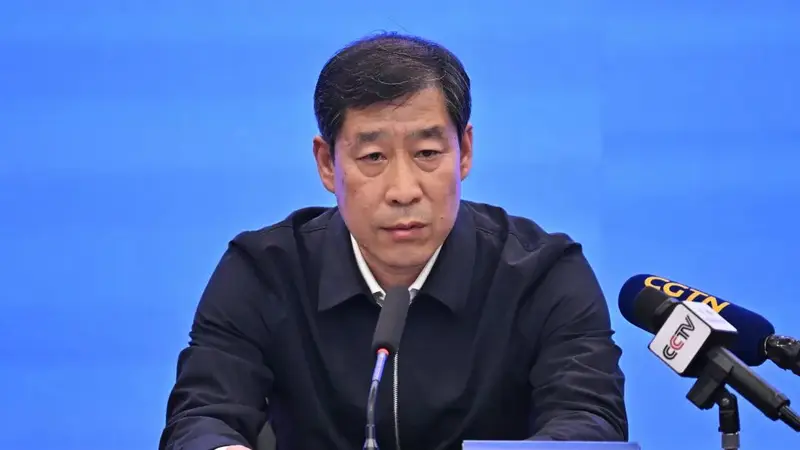 山西长治原市长陈向阳辞职24天后被查，公示拟任市委书记期满次日发生致82死矿难，曾鞠躬致歉