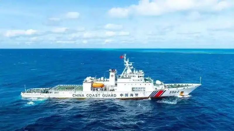舰机齐出，中方3招亮剑黄岩岛！毛主席这句话，菲律宾听懂了吗