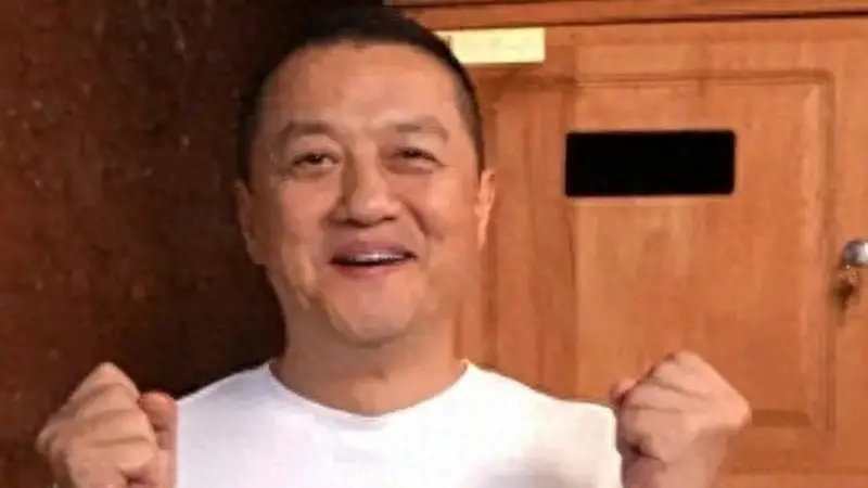 李亚鹏向胡心瑶捐9万9不到24小时，令人恶心的事发生，还不止一件
