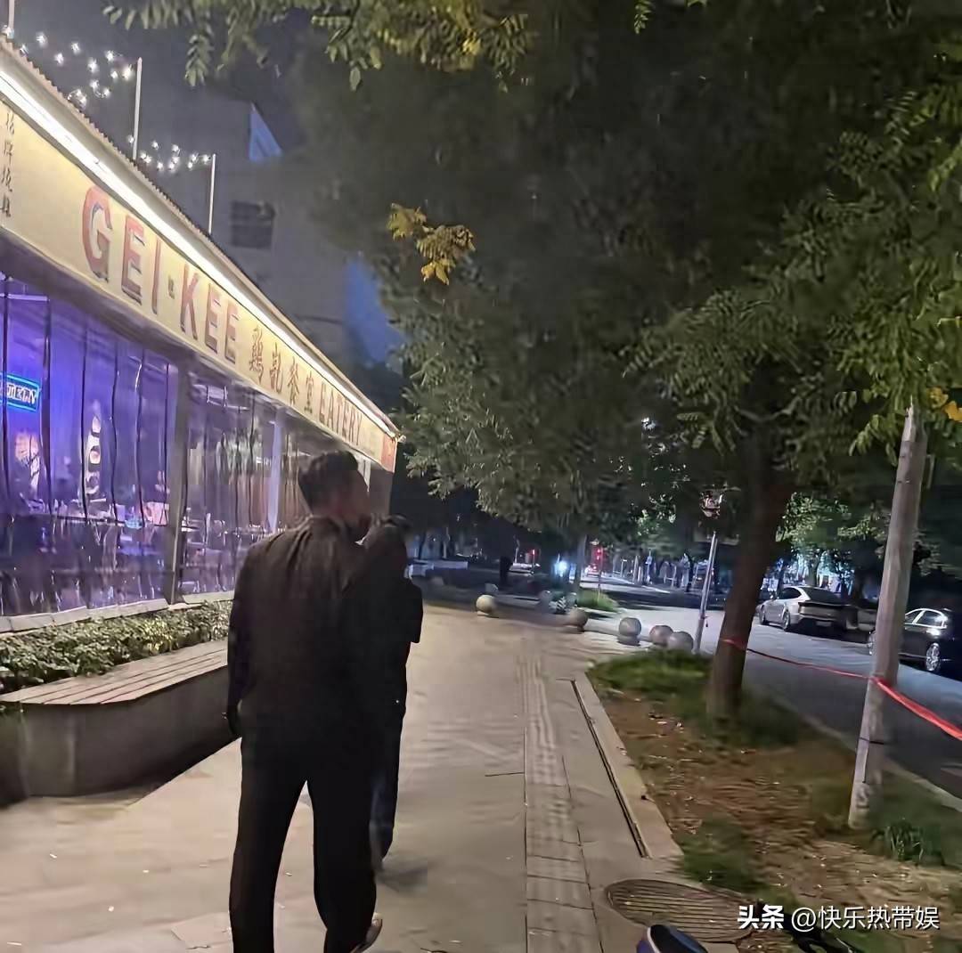 玥儿回京过暑假，马筱梅不同框避嫌，张兰忙着搞事业不提孙子孙女