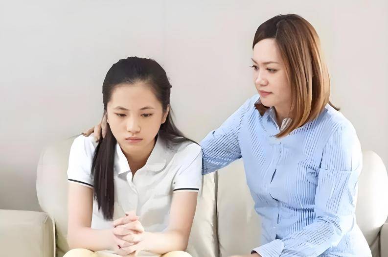 染发引发母女互撕：很多亲子矛盾，都是因为没留「人际关系缝隙」