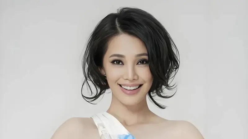 48岁孔维近况曝光:隐婚生子,低调幸福活出圈内清醒人生