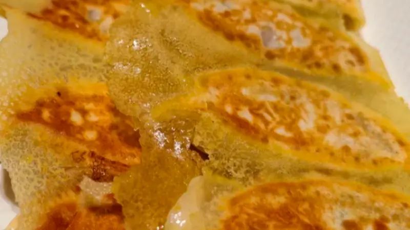 酥脆鲜辣锅贴，寻常日常的味觉治愈