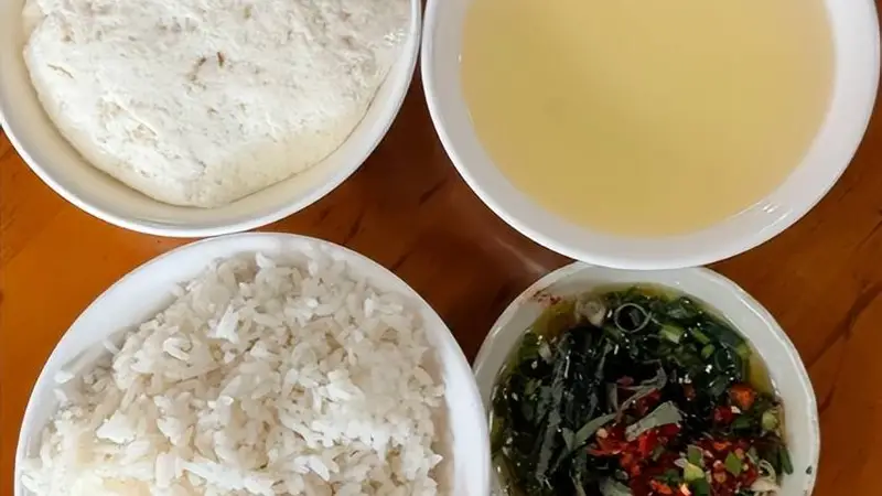自贡古城烟火里的特色小吃 解锁盐帮独有的鲜香风味