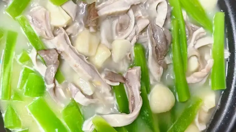 耙豌豆肚条：软糯鲜香，这口神仙搭配绝了！